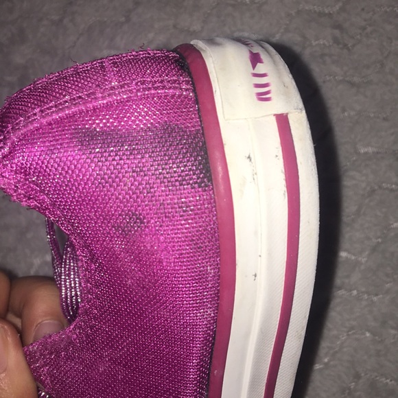 Converse - Picture 4 of 4